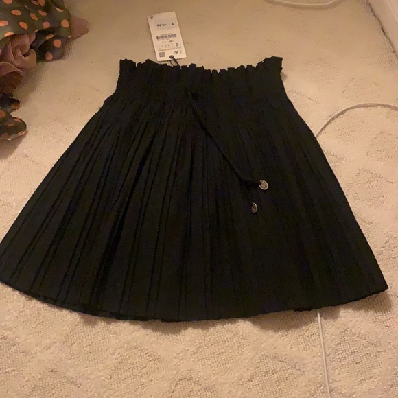 Zara black stretch mini skirt - Picture 5 of 7